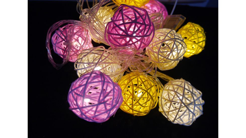 Гірлянда Куля ротангова кольорова 12Led 4м