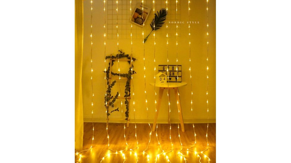 Гірлянда-водоспад світловий дощ 144Led 1,5*1,5м