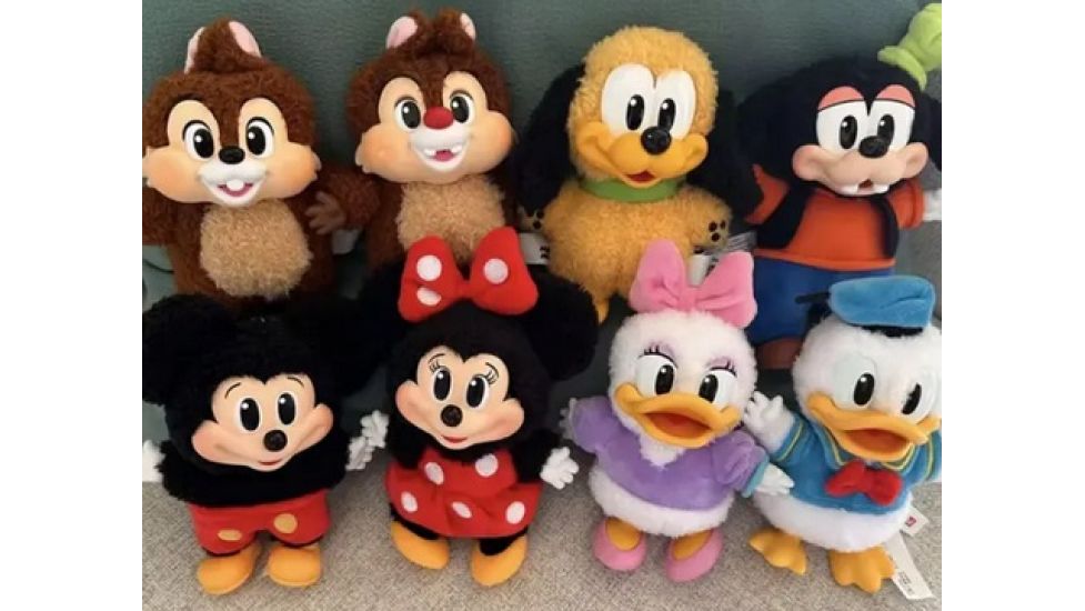 Дитяча іграшка-брелок серії Pop Mart Disney Mickey Family 15см